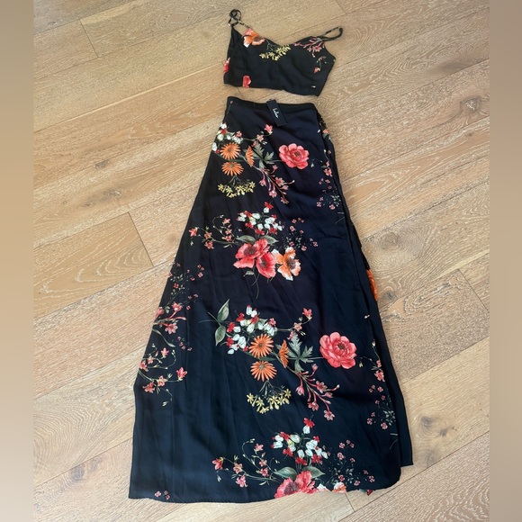 Lulus black floral two piece dress size small NWT* - Picture 8 of 12